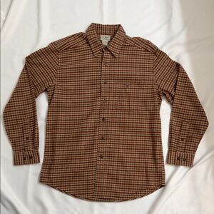 Vintage Late 80’s-90’s L.L. Bean Men's Red and Brown Plaid Shirt Medium